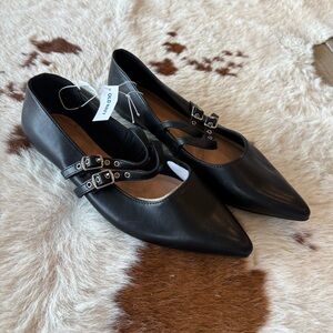 Old Navy Black Double-Strap Pointed Mary Jane Flats
